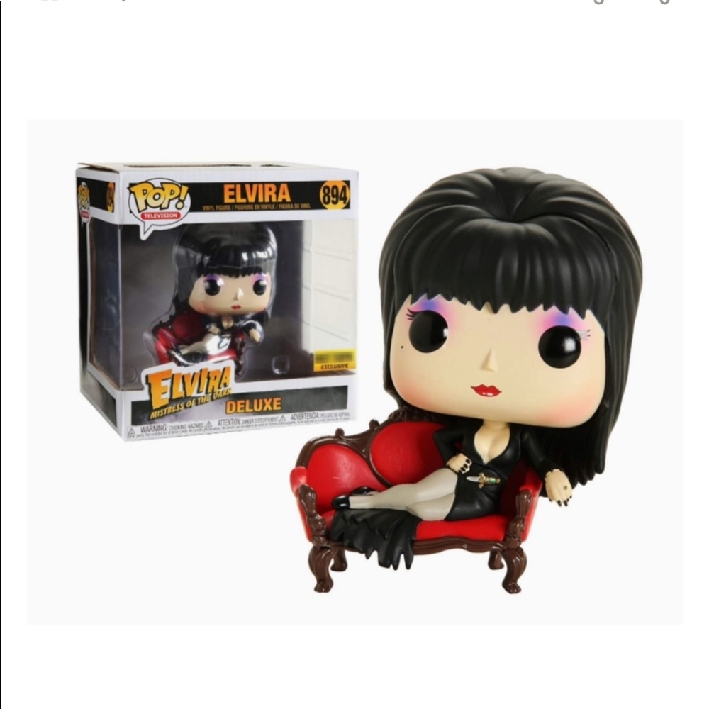 Funko Pop! Deluxe: Elvira Mistress of The Dark